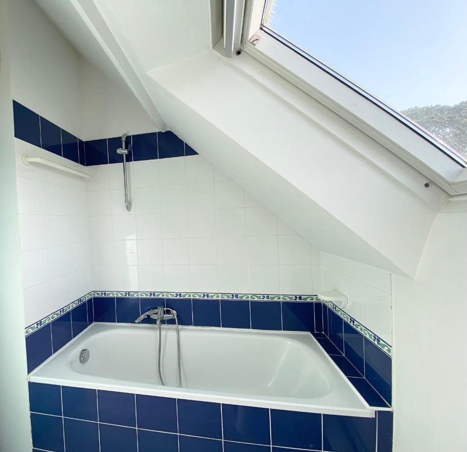 Appartement En Duplex Front De Mer, Cap Coz Fouesnant Exteriör bild